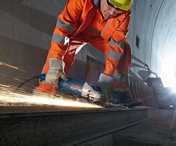 Болгарка BOSCH GWS 24-230 JH