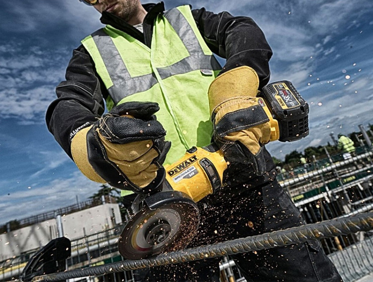 Набор аккумуляторного инструмента DeWALT DCK2055T2T