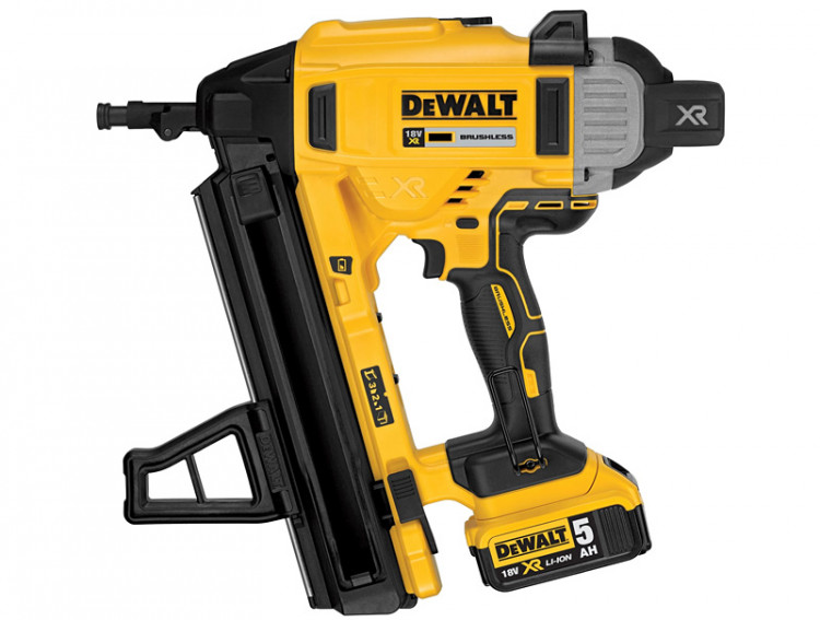 Аккумуляторный гвоздезабиватель DeWALT DCN890P2