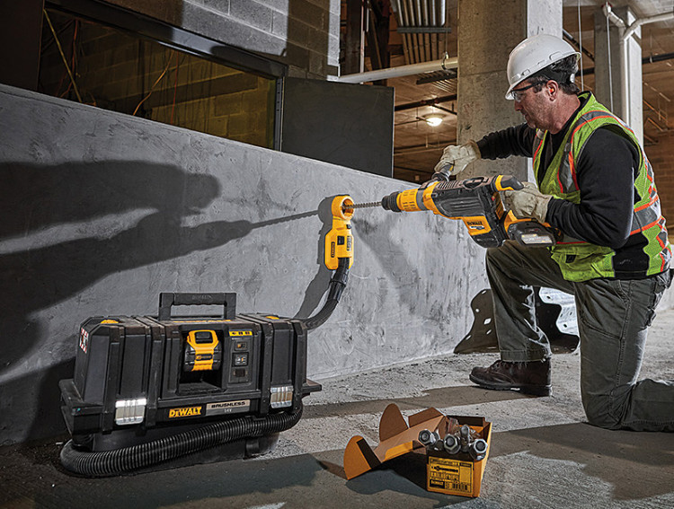 Аккумуляторный перфоратор DeWALT DCH773N