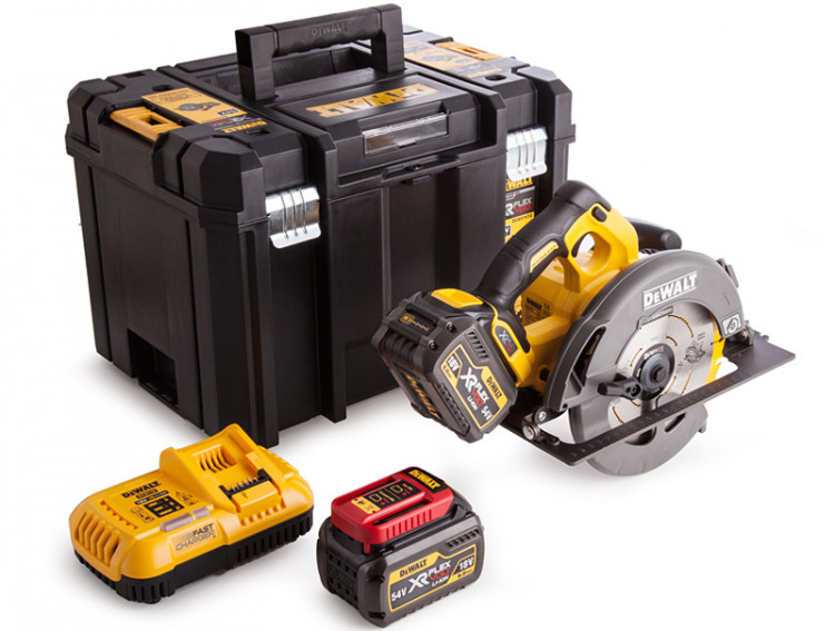Аккумуляторная дисковая пила DeWALT DCS575T2