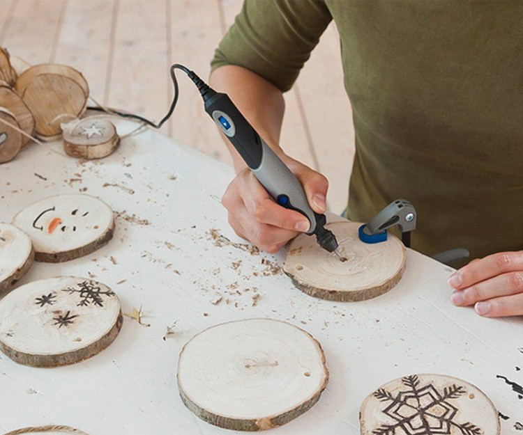 Гравер DREMEL Stylo+ 15