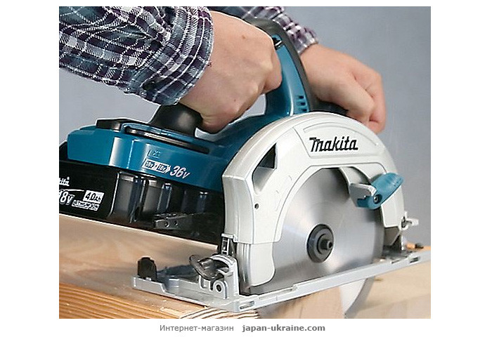 Аккумуляторная дисковая пила MAKITA DHS710Z