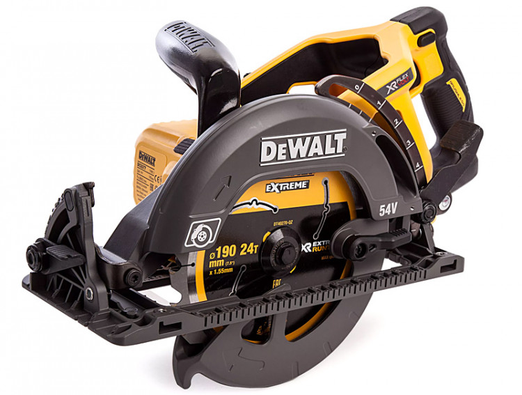 Аккумуляторная дисковая пила DeWALT DCS577N