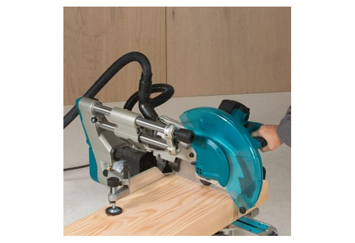 Торцовочная пила MAKITA LS1219L