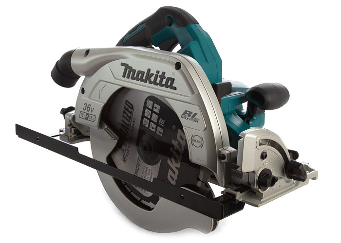 Аккумуляторная дисковая пила MAKITA DHS900Z