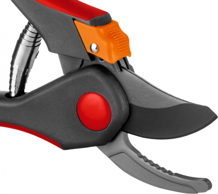 Секатор Grinda 8-423102_z02