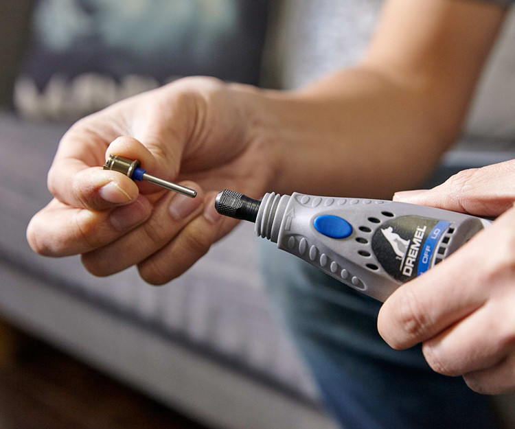 Прямошлифовальная машина Dremel 7020 PG