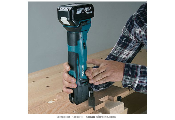 Аккумуляторный мультитул MAKITA DTM51Z