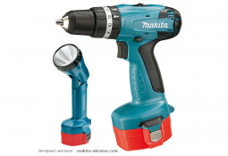 Аккумуляторный ударный шуруповерт MAKITA 8281DWALE