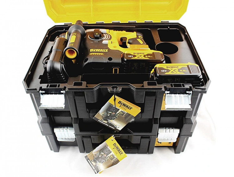 Набор аккумуляторного инструмента DeWALT DCK305P3T