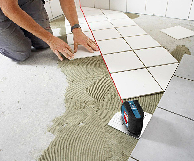 Линейный нивелир BOSCH GLL 2-50