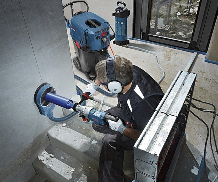 Дрель алмазного сверления BOSCH GDB 180 WE