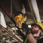 Аккумуляторный резчик шпилек DeWALT DCS350N