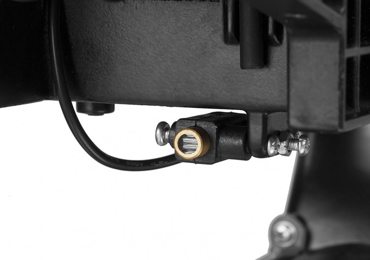 Пила торцовочная ЗУБР ЗПТ-305-1800 ПЛР