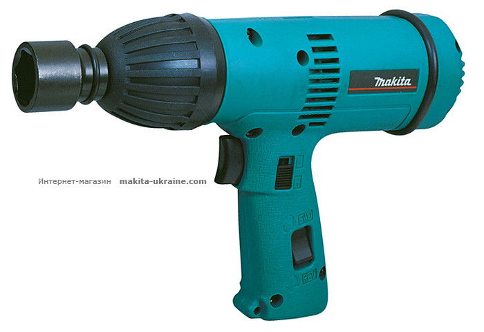 Ударный гайковерт MAKITA 6904VH