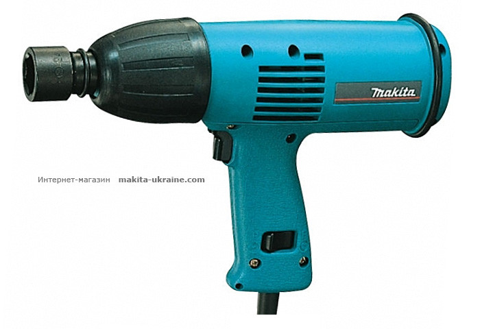 Ударный гайковерт MAKITA 6905H