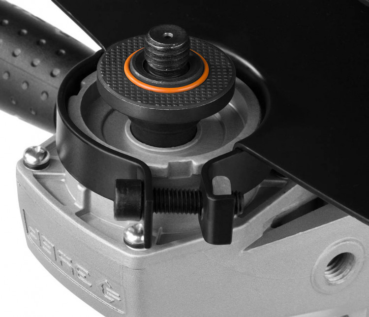 Угловая шлифмашина ЗУБР УШМ-230-2100 ПМ3