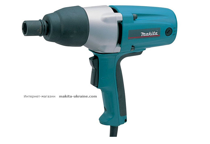 Ударный гайковерт MAKITA TW0350