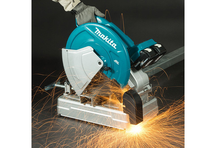 Аккумуляторная отрезная пила MAKITA DLW140Z