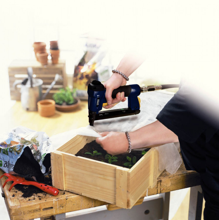 Степлер пневматический (скобозабиватель) RAPID 5000052