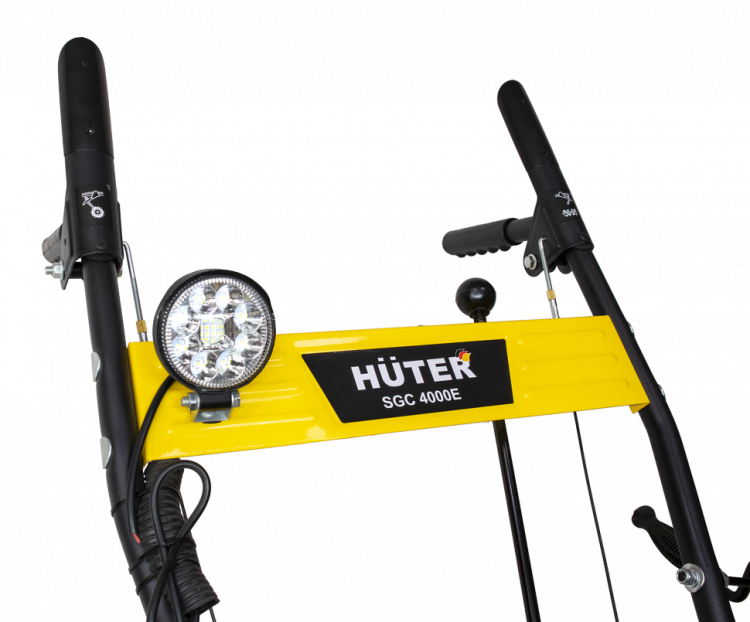 Снегоуборщик бензиновый Huter SGC 4000E