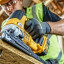 Аккумуляторный лобзик DeWALT DCS334N