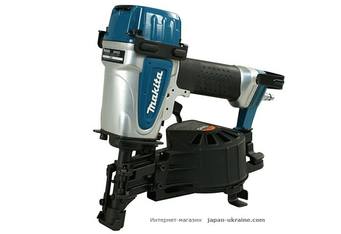 Гвоздезабивной пистолет MAKITA AN454