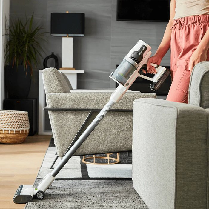 Пылесос беспроводной вертикальный аккумуляторный Greenworks 24В G24SVK4D