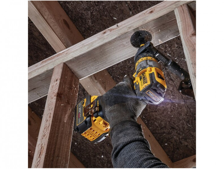 Аккумуляторная дрель-шуруповерт DeWALT DCD999T1