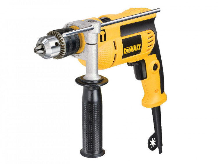 Ударная дрель DeWALT DWD024