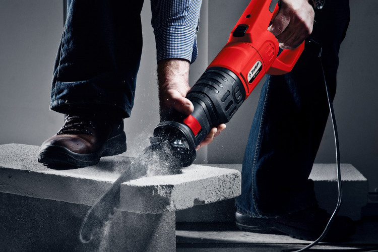 Сабельная пила ЗУБР ЗПС-1400 Э