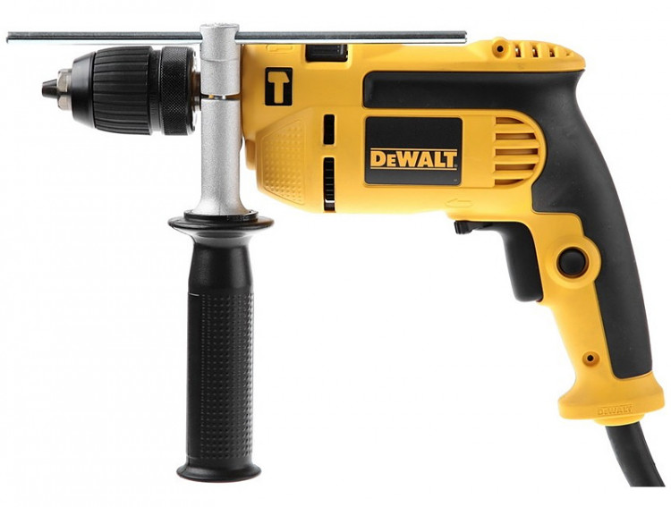 Ударная дрель DeWALT DWD024S