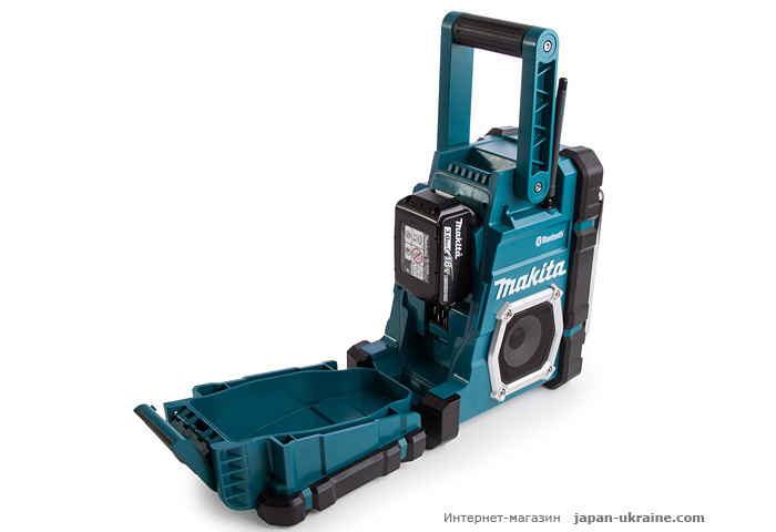 Аккумуляторный радиоприемник MAKITA DMR108