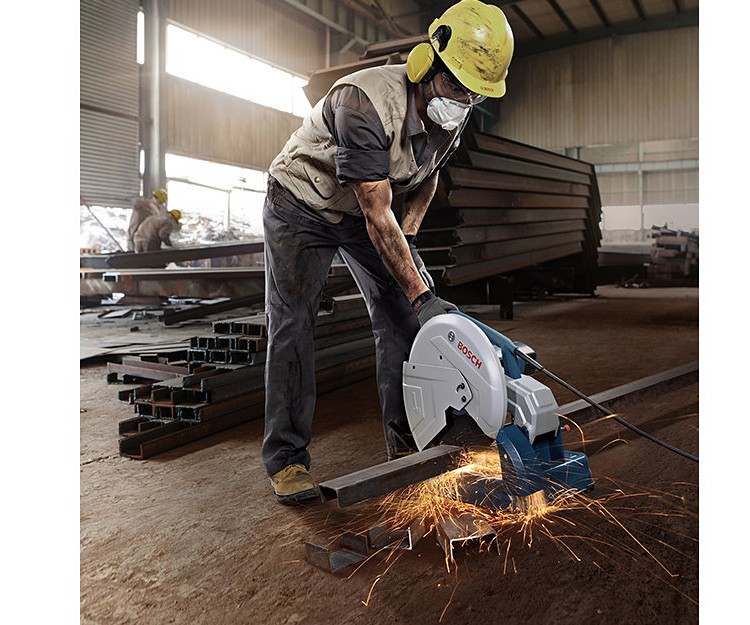 Отрезная пила по металлу BOSCH GCO 14-24 J