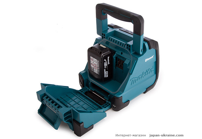 Аккумуляторный радиоприемник MAKITA DMR200