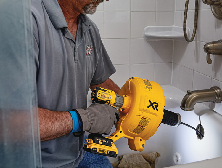 Аккумуляторная прочистная машина DeWALT DCD200N