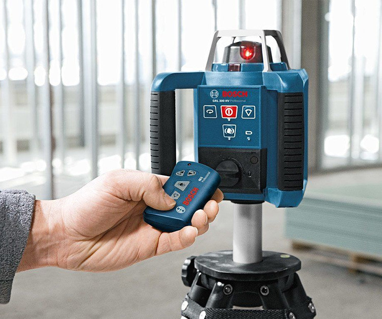 Ротационный лазерный нивелир BOSCH GRL 300 HV SET