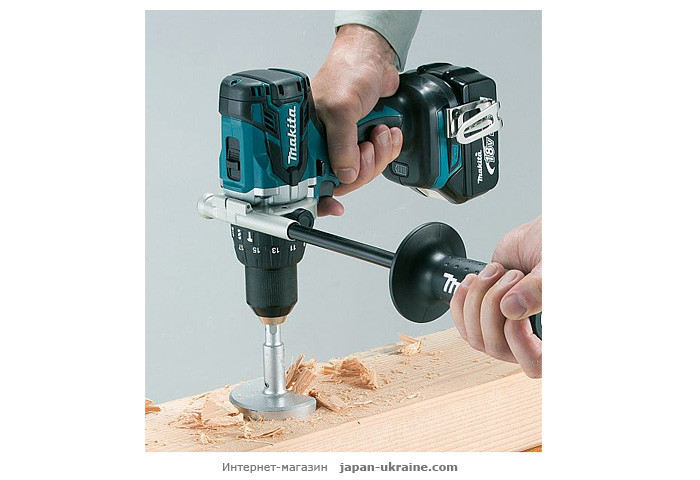 Аккумуляторная дрель-шуруповерт MAKITA DDF481 Fisherman