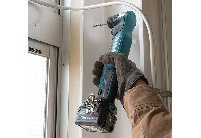 Аккумуляторная угловая дрель MAKITA DA333DZ