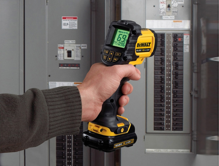 Термометр инфракрасный DeWALT DCT414D1