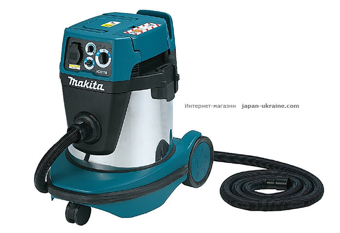 Пылесос MAKITA VC2211MX1
