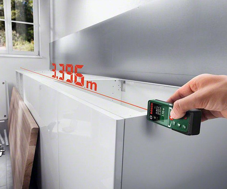 Лазерный дальномер BOSCH Universal Distance 50