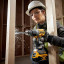 Аккумуляторная ударная дрель-шуруповерт DeWALT DCD805P2T