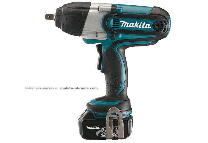 Аккумуляторный ударный гайковерт MAKITA BTW450RFE