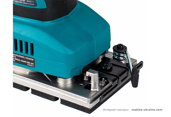 Вибрационная шлифмашина MAKITA BO3711