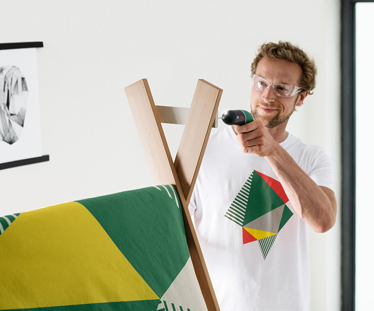 Аккумуляторный шуруповерт BOSCH IXO 6