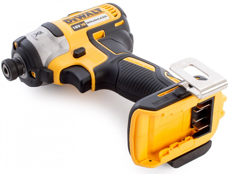 Аккумуляторный ударный винтоверт DeWALT DCF887N