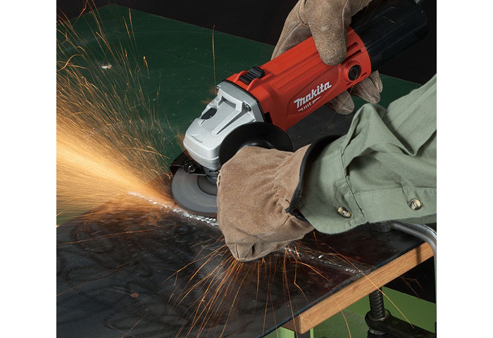 Болгарка MAKITA M9502