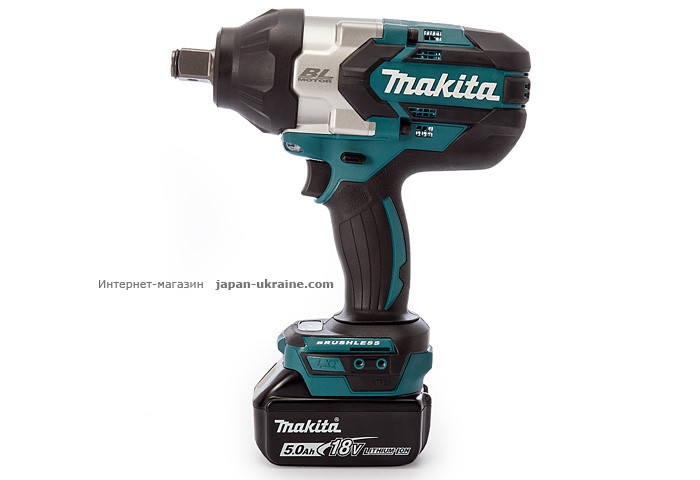 Аккумуляторный ударный гайковерт MAKITA DTW1001RTJ
